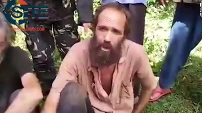 Kjartan Sekkingstad appears in a video originally released by Abu Sayyaf in May 2016, months after Sekkingstad&#39;s capture by the Islamist militant group. Also appearing in the video was Canadian, Robert Hall, whom ISIS later beheaded, according to the Philippines government. 