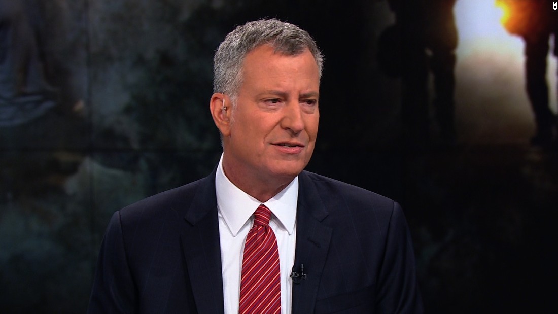 De Blasio on Trump: 'We've seen this before. This is what fascists do'