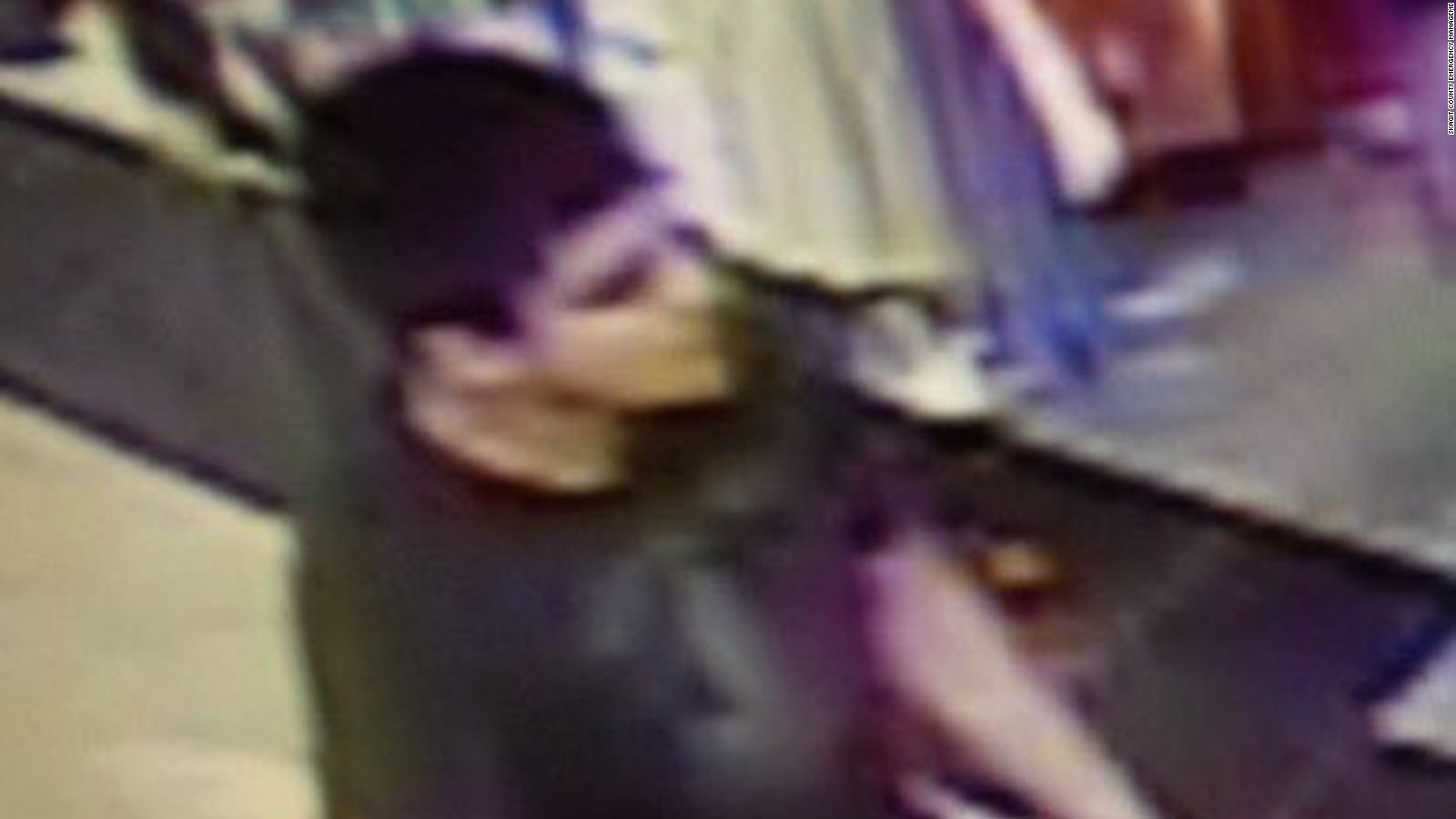 Washington mall shooting: One suspect at large