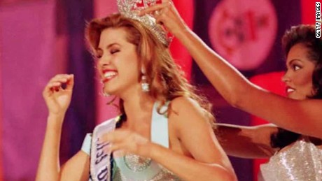 GOP lawmakers run from Trump on Alicia Machado comments