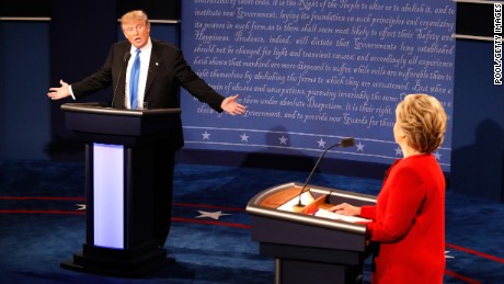 Trump advisers weigh putting Christie in charge of debate prep