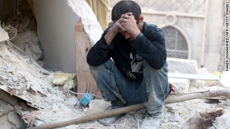 Kerry calls for probe of Russian, Syrian 'war crimes'