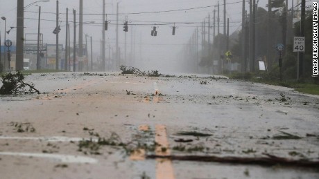 Hurricane Matthew hits campaign trail with voter registration deadline fight