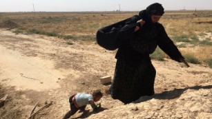 Iraq: Families flee ahead of battle for ISIS-held Hawija