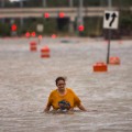 01 Hurricane Matthew US 1008