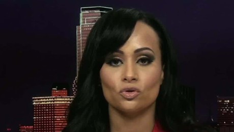 Trump spokeswoman on New York Times report: 'First class seats had fixed armrests'