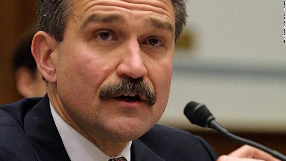 Hacked email appears to show DOJ official tipping Clinton campaign about review