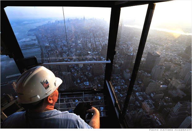 world trade center cranes 4