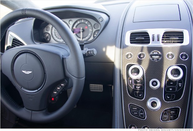 gallery aston martin cockpit