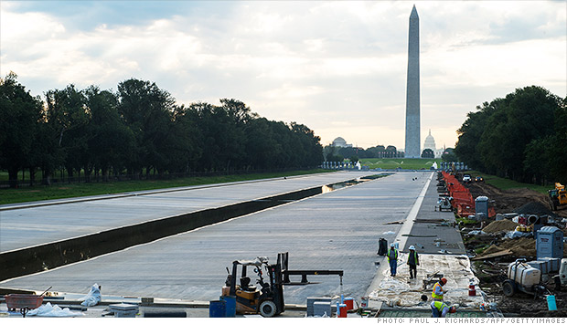 federal worker