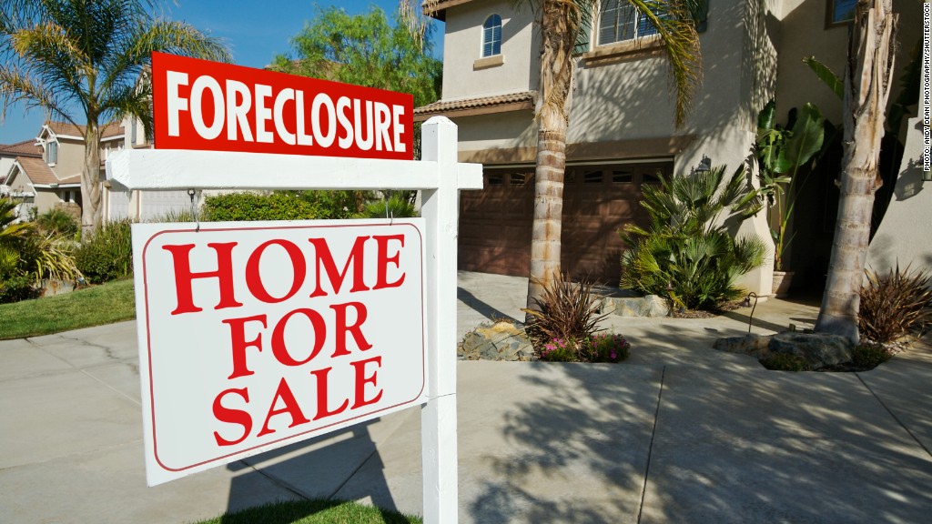 foreclosures property