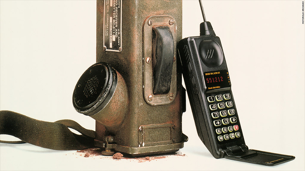 the-handie-talkie-8-motorola-inventions-the-first-cell-phone-to-the