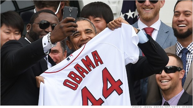 La Casa Blanca se molesta con Samsung por una 'selfie' de Obama