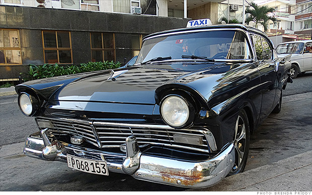 cuban cars taxi 