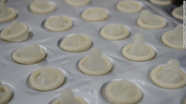 Corea del Sur legaliza el adulterio y se disparan acciones de fabricante de condones