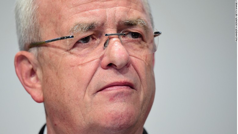 Volkswagen CEO sorry for ‘broken trust’
