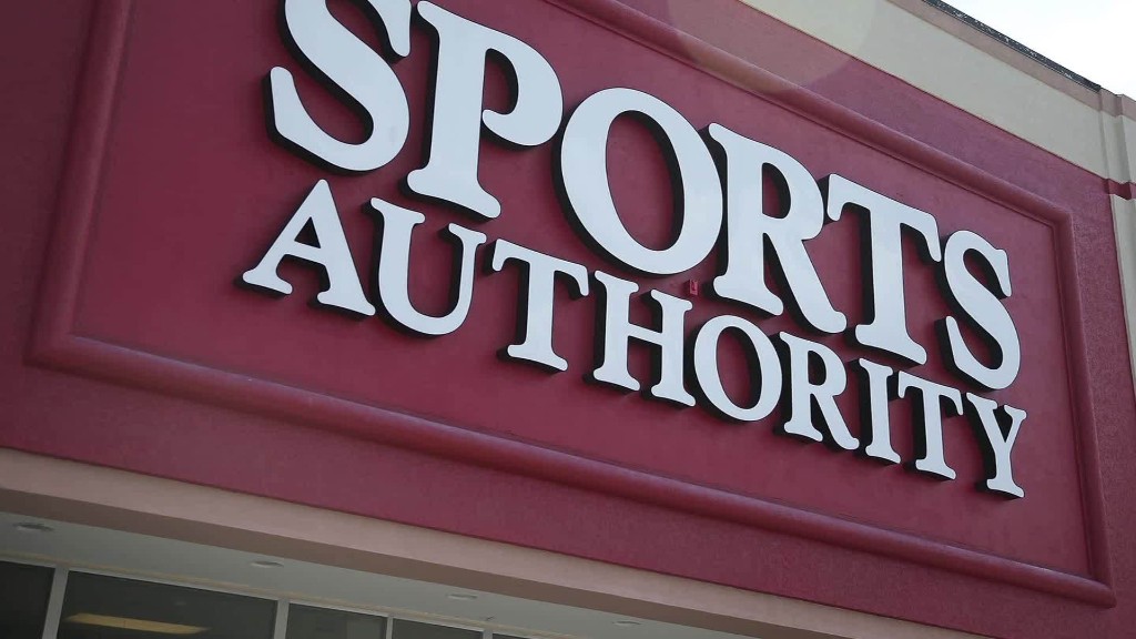 Bankrupt Sports Authority closing stores