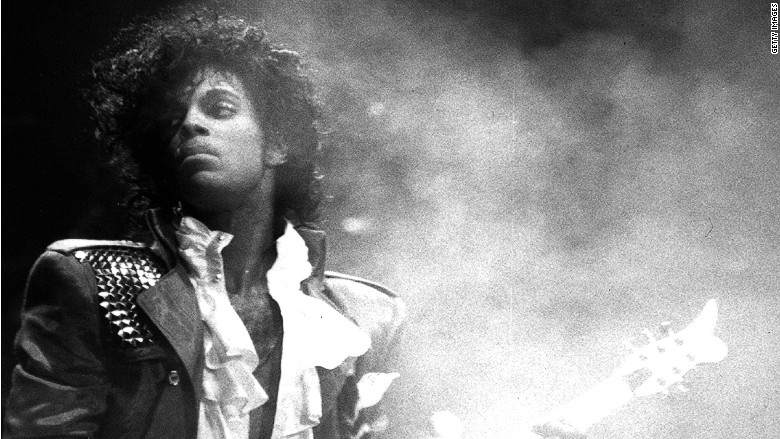 Princes Album Sales Surge 16000 Following Singers Death Apr 26 2016