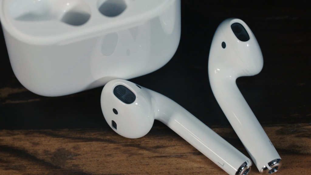 We tried Apple's AirPods