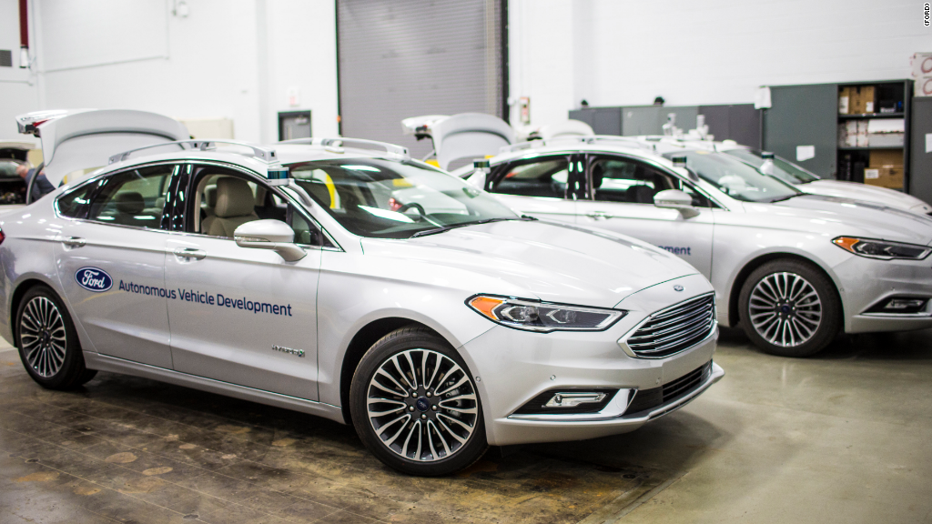 Ford unveils sleeker self-driving Fusion