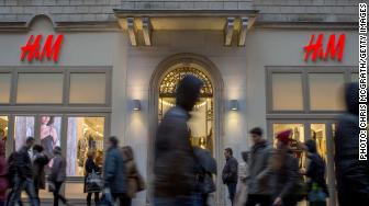 H&M shop