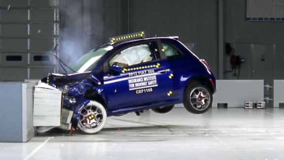 Crashed Fiat 500