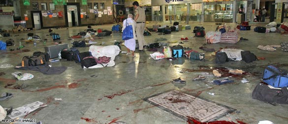 t1wide.indiaattacksstation..jpg