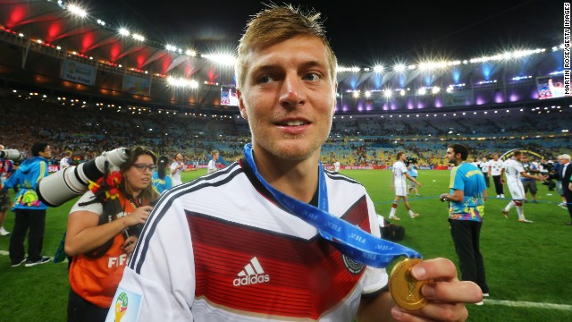 El alemán campeón del mundo Toni Kroos llega al Real Madrid | CNN