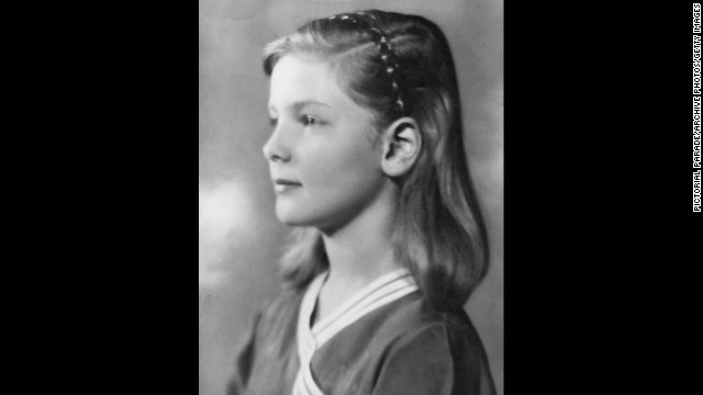 Lauren Bacall, the last existential heroine (Opinion) - CNN.com