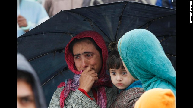 Flood rescue in India and Pakistan hampered - CNN.com