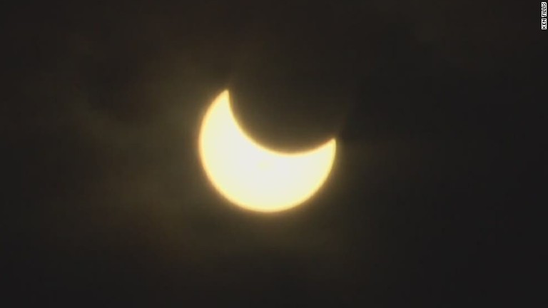 Time-lapse shows solar eclipse - CNN.com Video