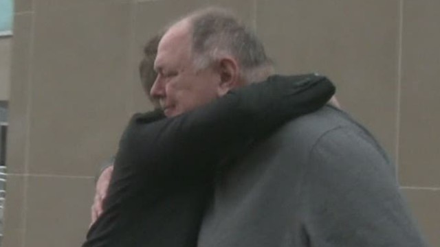 Military Family Takes in Homeless Man for Thanksgiving
