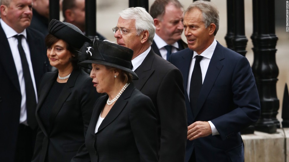 Margaret Thatcher's coffin leaves St. Paul's for private burial - CNN.com