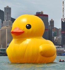 Hong Kong giant inflatable rubber duck - CNN.com