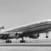 Final boarding: McDonnell Douglas DC-10 makes last passenger flight ...