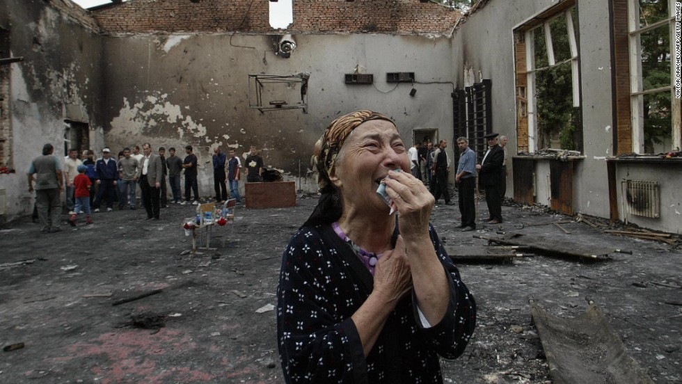 140131161913-beslan-siege-6-horizontal-large-gallery Россия, как цель террористической атаки Антитеррор 