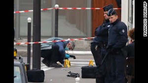 Lawmaker: Paris gunmen were &#39;very well trained&#39;