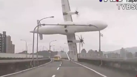 Deadly plane crash caught on video - CNN Video