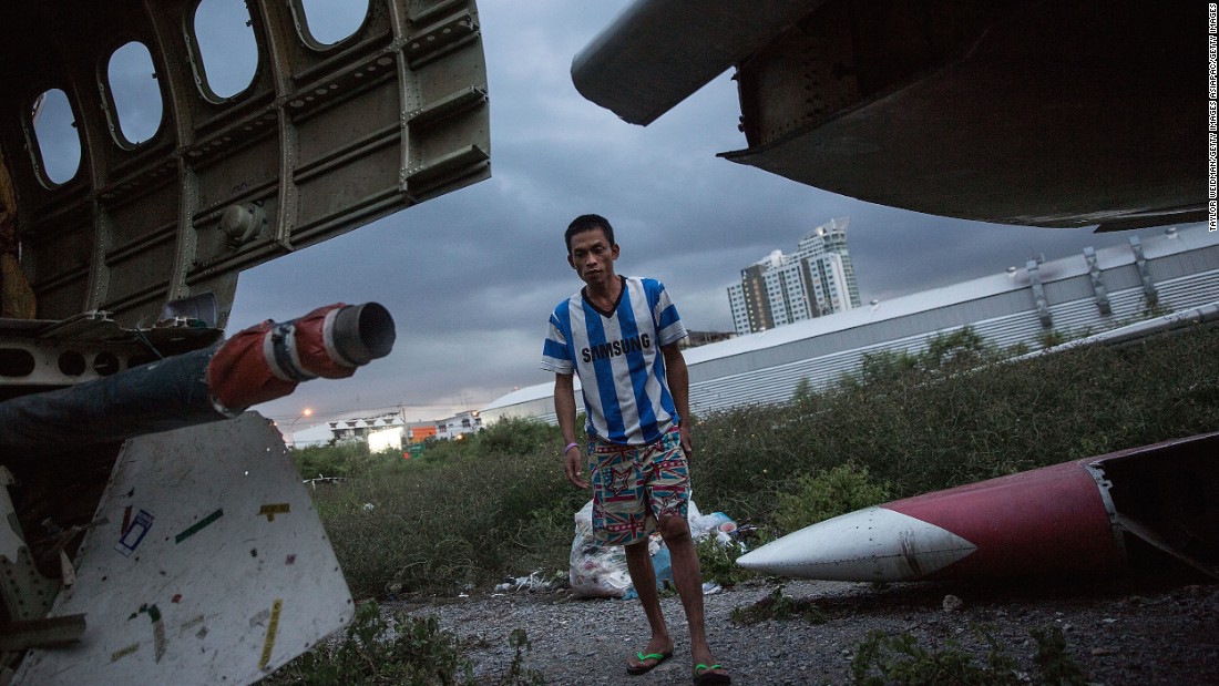 150915095655-8-bangkok-plane-graveyard-super-169.jpg