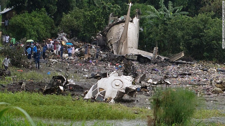 151104111541-south-sudan-cargo-plane-crash-exlarge-169.jpg