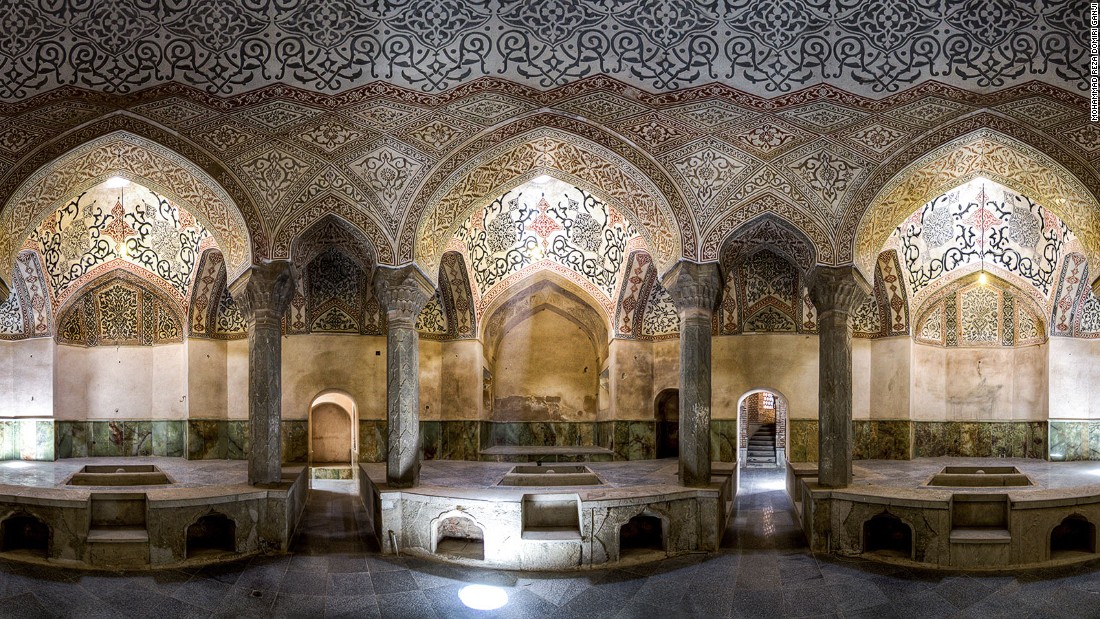 Located in the southwestern Iranian city of Julfa, this bath was originally used by royals of the Safavid dynasty and later opened to the public. 
