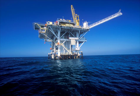 big_offshore_oil_rig.cr.top.jpg