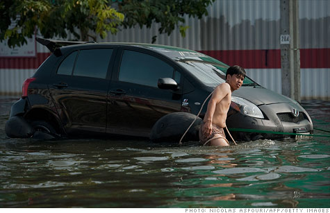 Catastrophic floods in Thailand have disrupted production for major automakers including Toyota, Honda and Nissan.