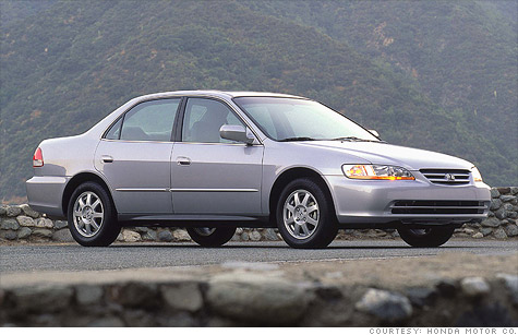 Honda expands recall of cars with risky airbags, which includes the 2002 Honda Accord.