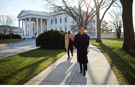 White House to propose raise for federal workers.