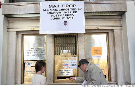 U.S. Postal Service posted a $3.2 billion loss in its fiscal second quarter.