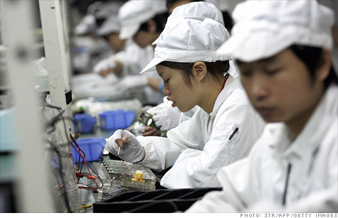 China's manufacturing sector continued to contract in May, according to HSBC's Flash Purchasing Managers' Index.