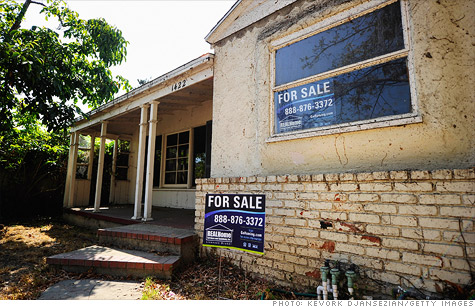 Foreclosure fillings fell for the 22nd straight month.