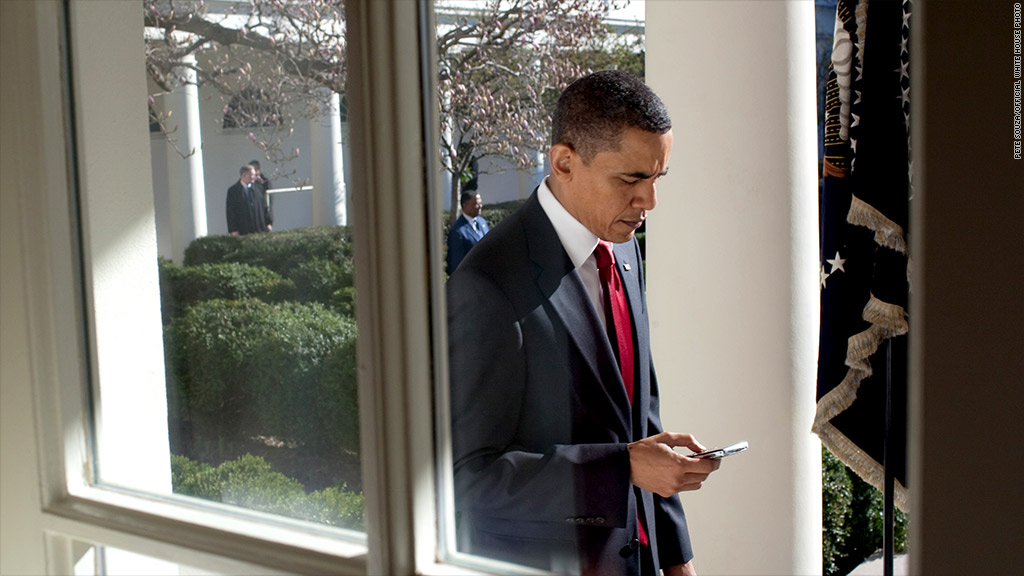Obama texting
