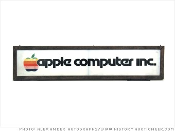 gallery auctions apple signage